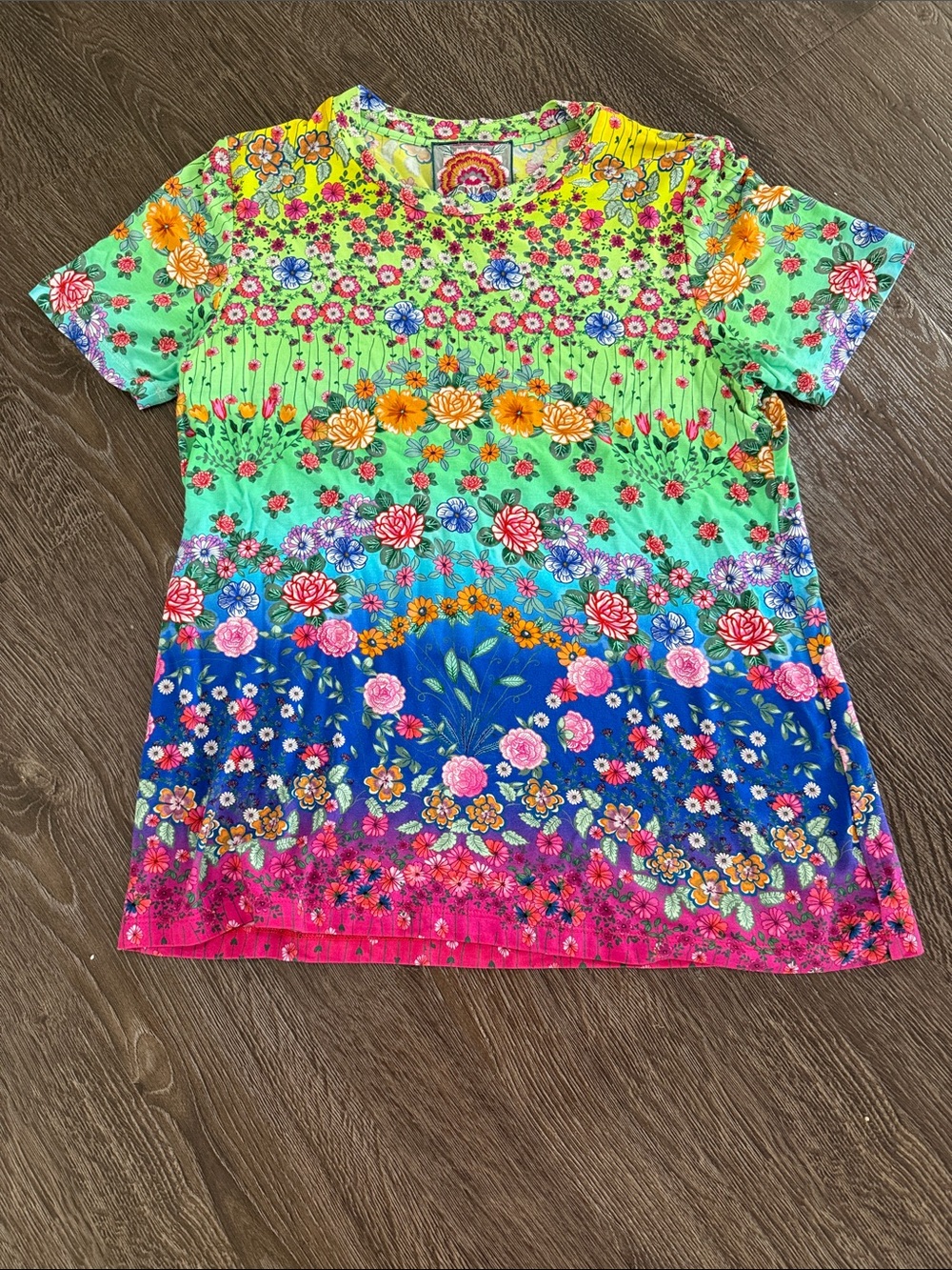 Johnny Was Short Sleeved Top Medium